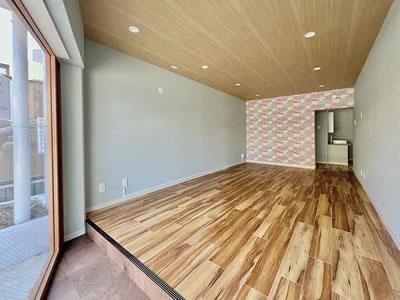 レジデンス清水 １F